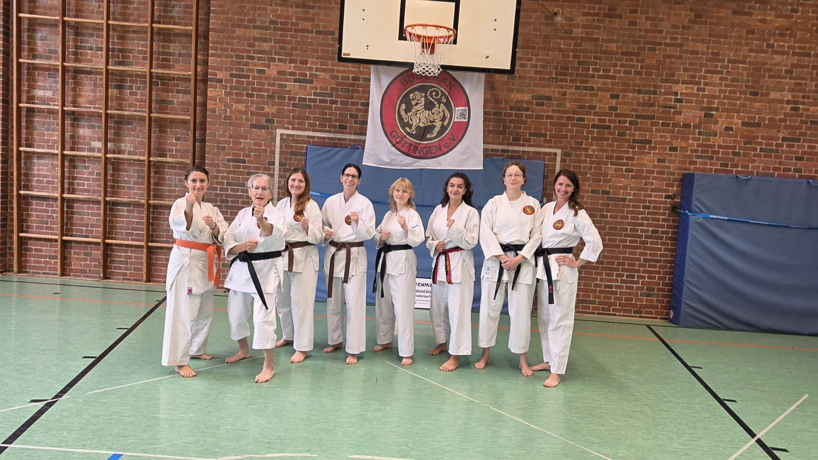 budokan-goettingen-09-karate-gruppenfoto